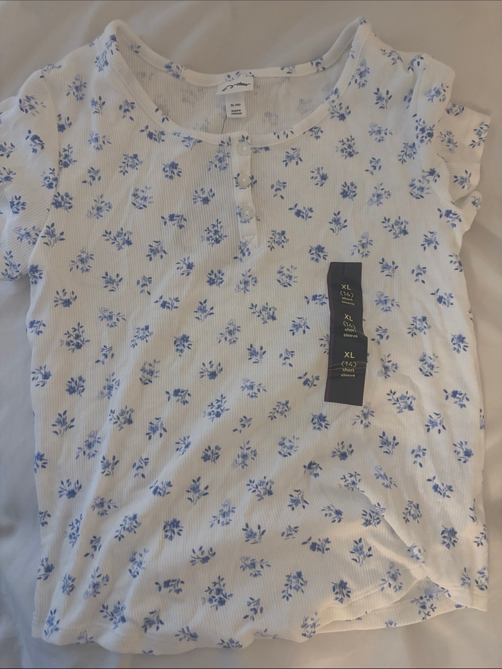 art class White Ribbed Tee with Blue Floral Print